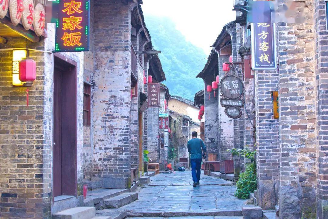 海外列席委员宜航:福建在新时代取得巨大成就,侨领应发挥正能量